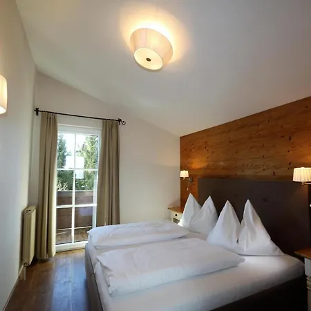 Vacation In * フラッハウ